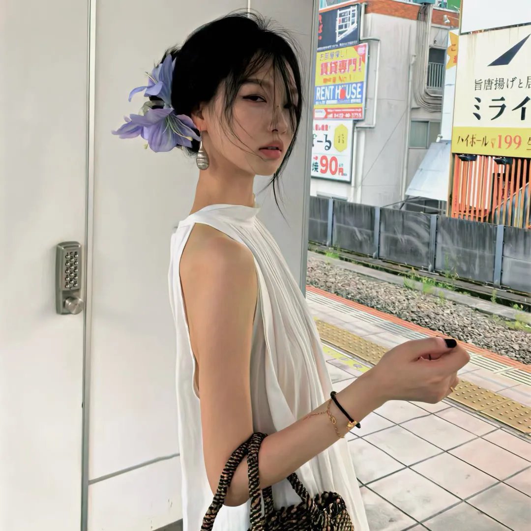 飞女黛丝